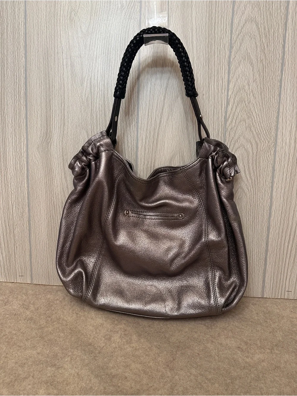B. Makowsky Y2K Silver Metallic Leather Hobo Shoulder Bag Purse